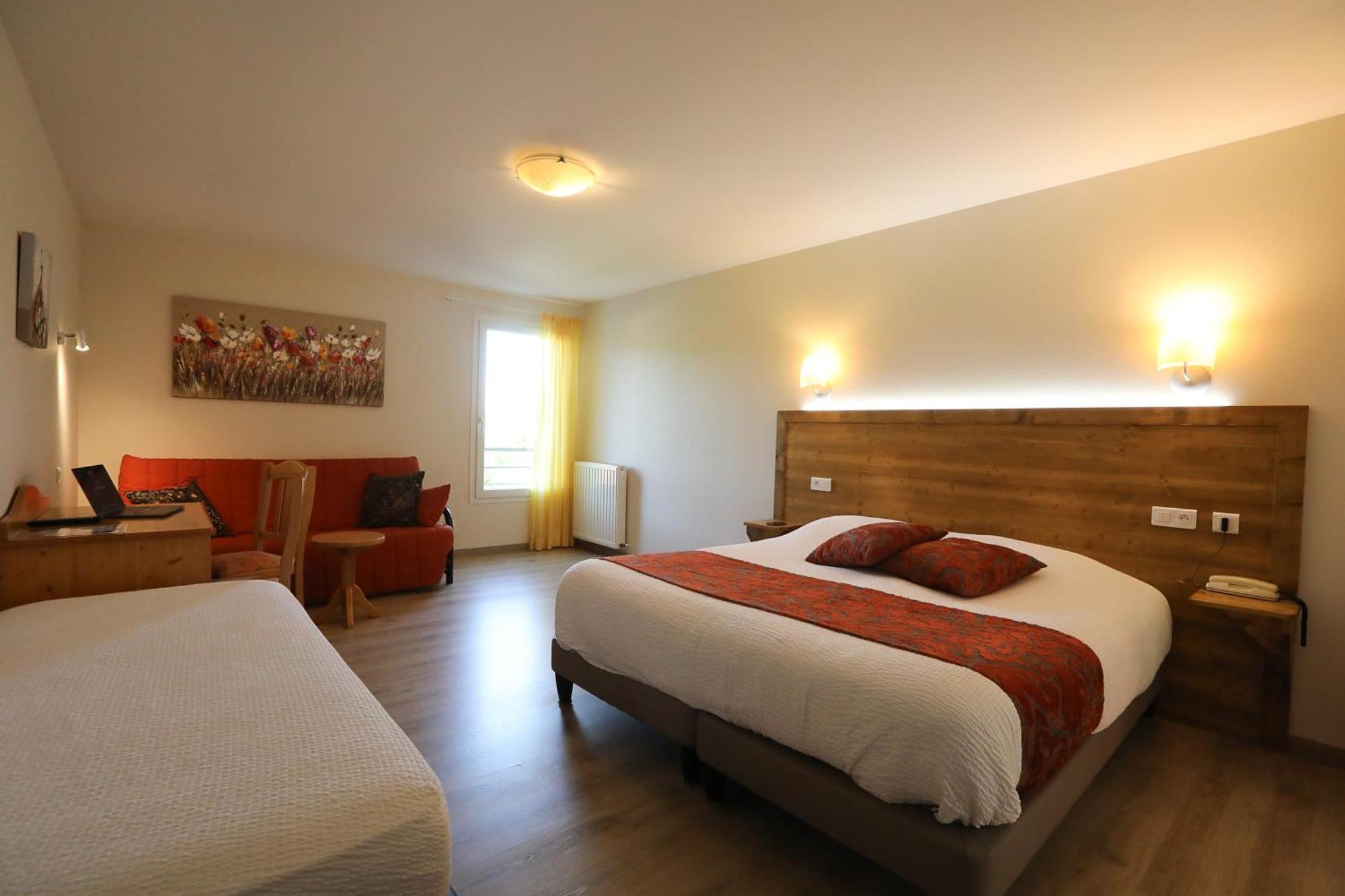 Lanarce Logis Hotel Spa Restaurant Le Provence מראה חיצוני תמונה